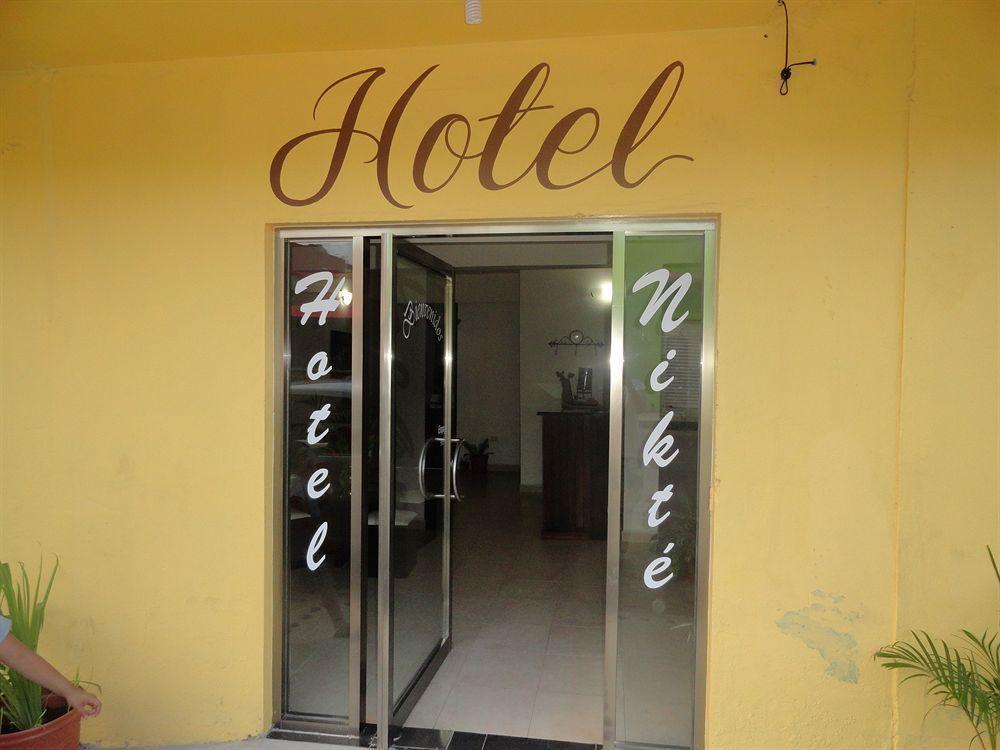 Hotel D' Santiago Palenque Exterior foto